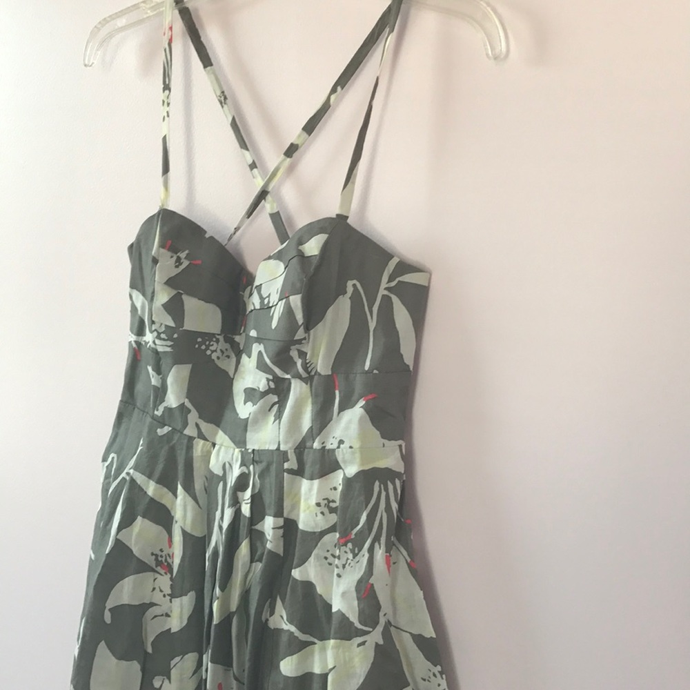 AEO Hibiscus Ruffle Dress - Picture 3 of 8